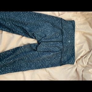 crop Lululemon leggings